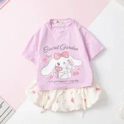 T-shirt and skirt set with bow 2/12